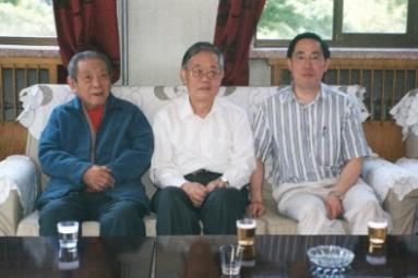 我的老师周光召——言传身教的周光召老师